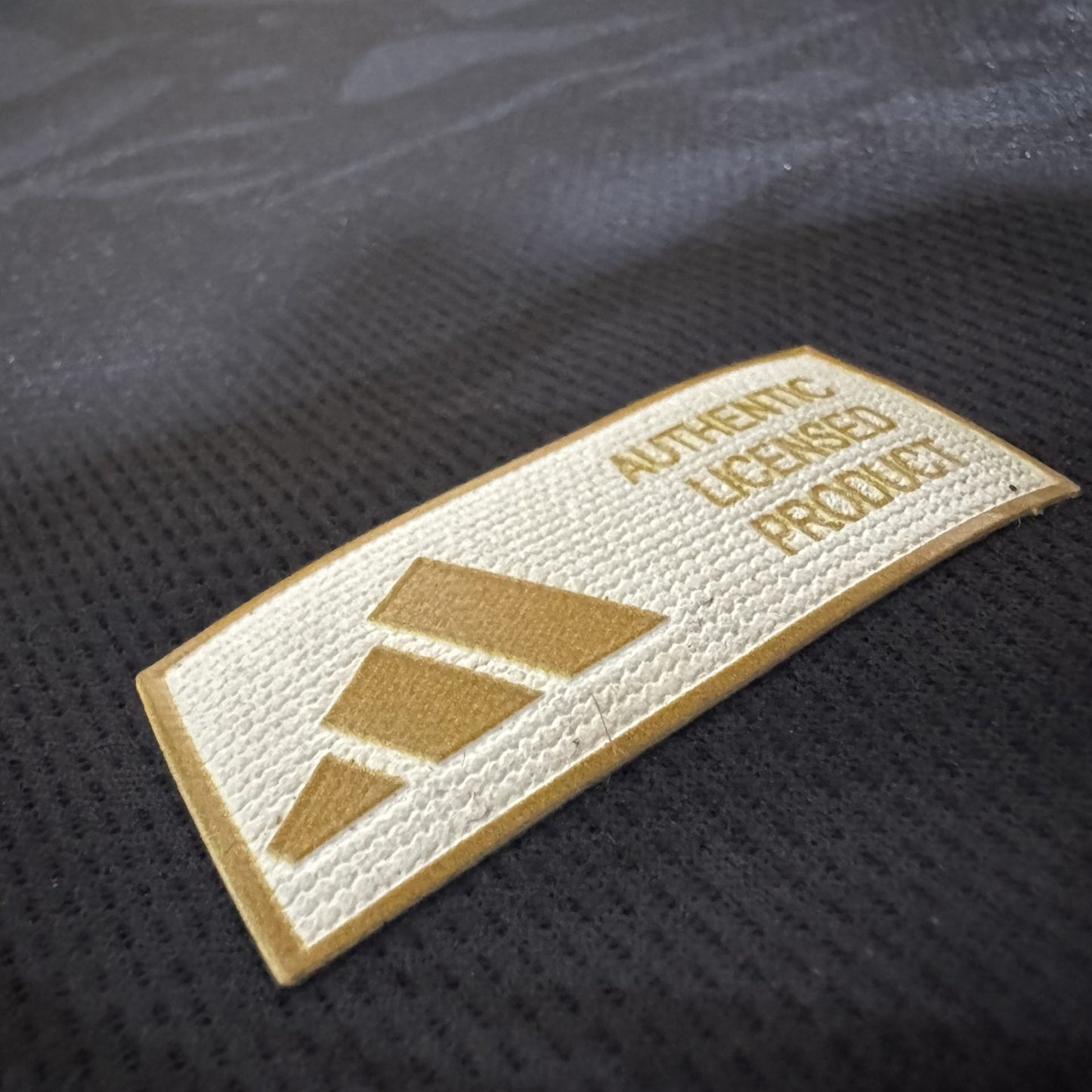 CAMISETA DE COLOMBIA BLACK & GOLD EDICION ESPECIAL